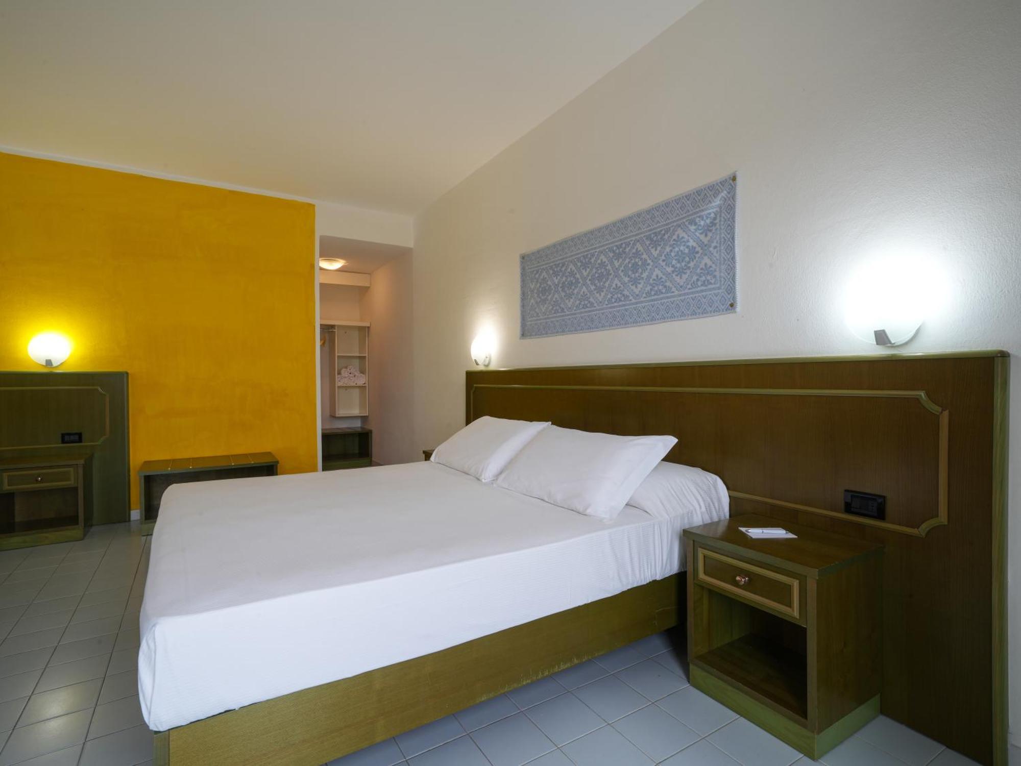 Le Tonnare Di Stintino - Beach Resort Bagian luar foto