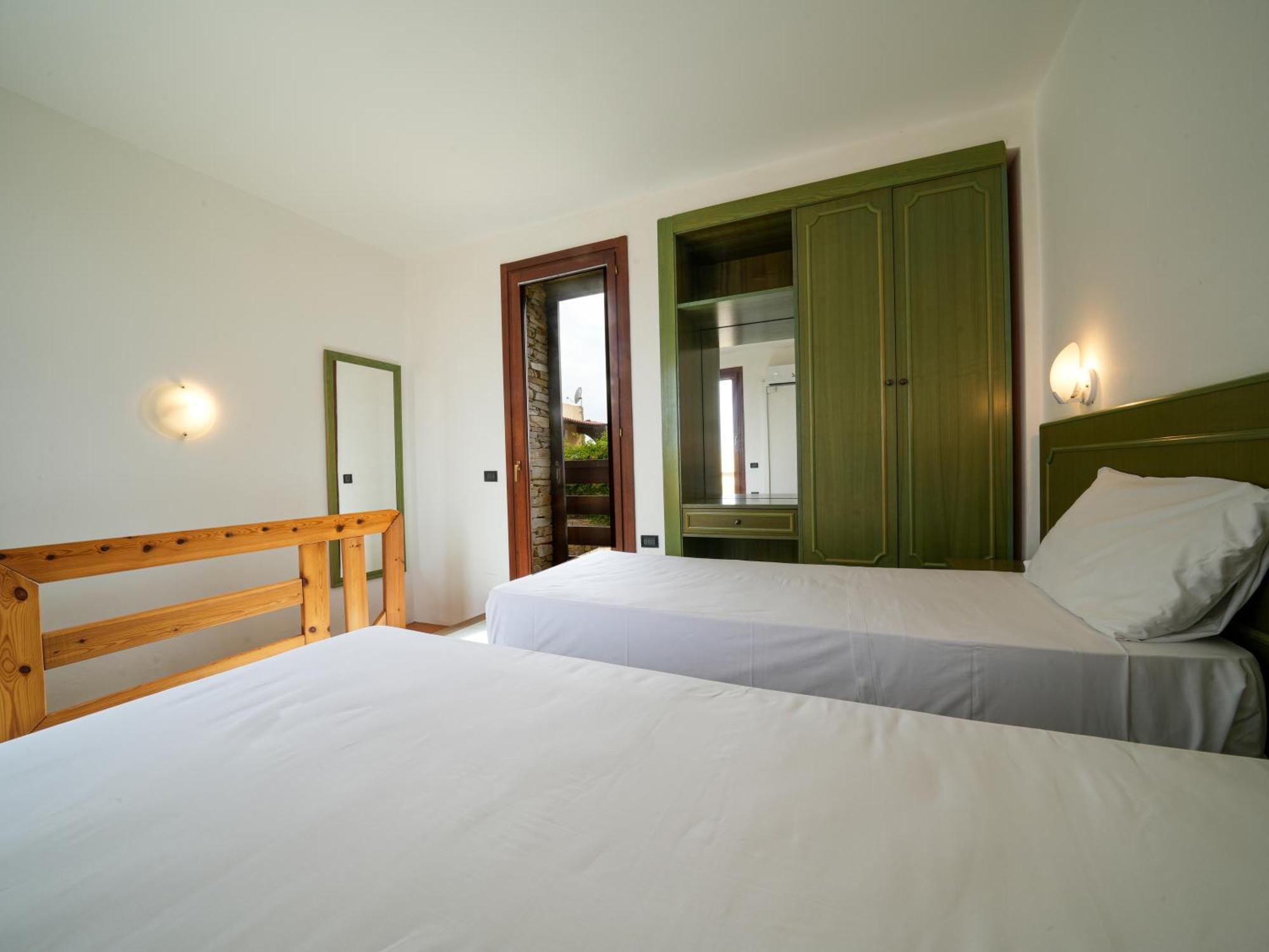 Le Tonnare Di Stintino - Beach Resort Bagian luar foto