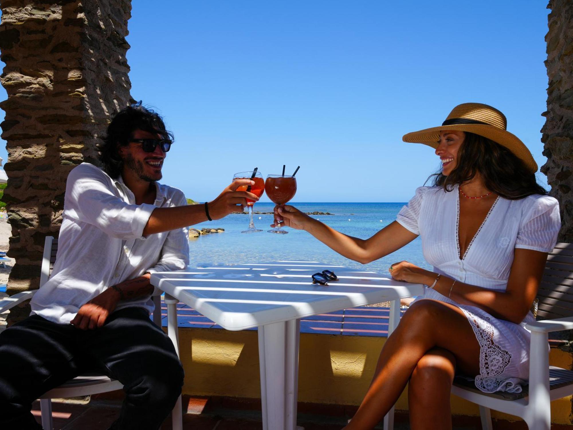 Le Tonnare Di Stintino - Beach Resort Bagian luar foto